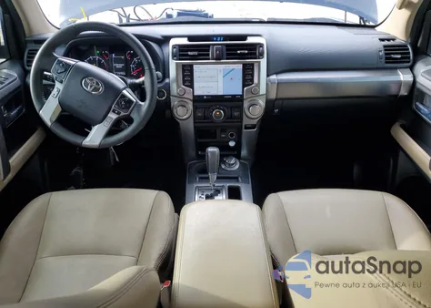 2020 Toyota 4Runner Sr5/Sr5 Premium из США, поврежденный, VIN JTEBU5JR1L5764403